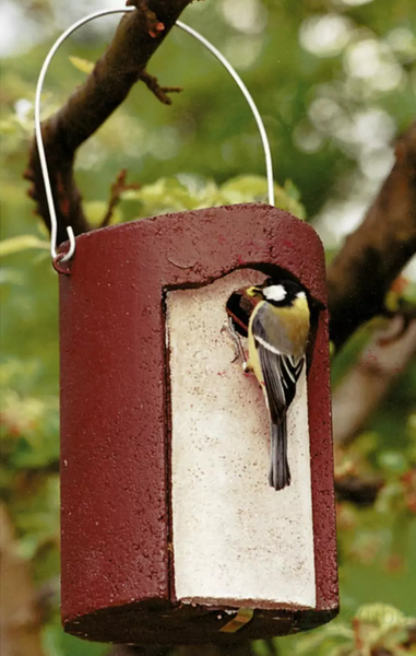 Puubetoni Linnunp&ouml;ntt&ouml; 26mm, Ruskea