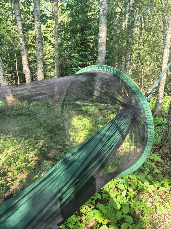 Mavas h&auml;ngmatta med myggn&auml;t